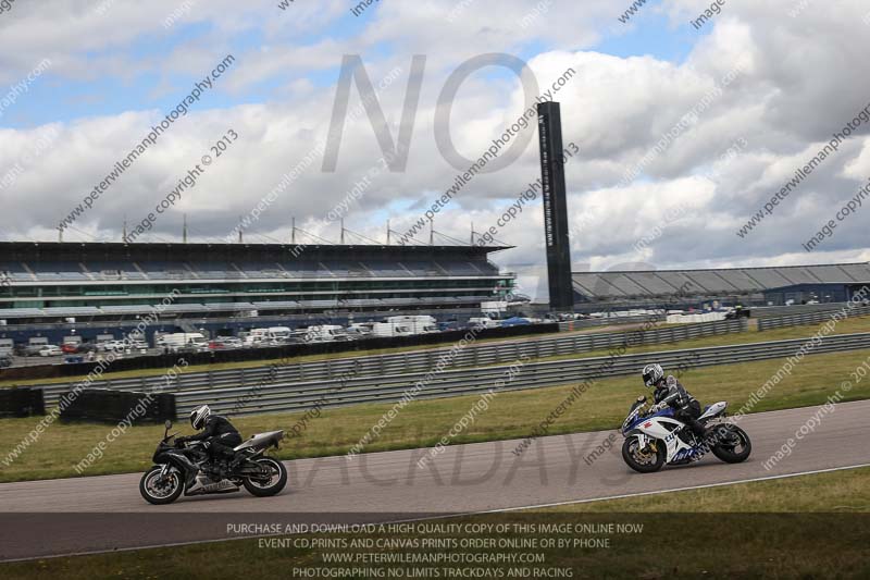 Rockingham no limits trackday;enduro digital images;event digital images;eventdigitalimages;no limits trackdays;peter wileman photography;racing digital images;rockingham raceway northamptonshire;rockingham trackday photographs;trackday digital images;trackday photos