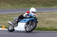 brands-hatch-photographs;brands-no-limits-trackday;cadwell-trackday-photographs;enduro-digital-images;event-digital-images;eventdigitalimages;no-limits-trackdays;peter-wileman-photography;racing-digital-images;trackday-digital-images;trackday-photos