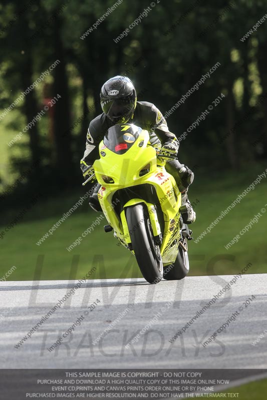 cadwell no limits trackday;cadwell park;cadwell park photographs;cadwell trackday photographs;enduro digital images;event digital images;eventdigitalimages;no limits trackdays;peter wileman photography;racing digital images;trackday digital images;trackday photos