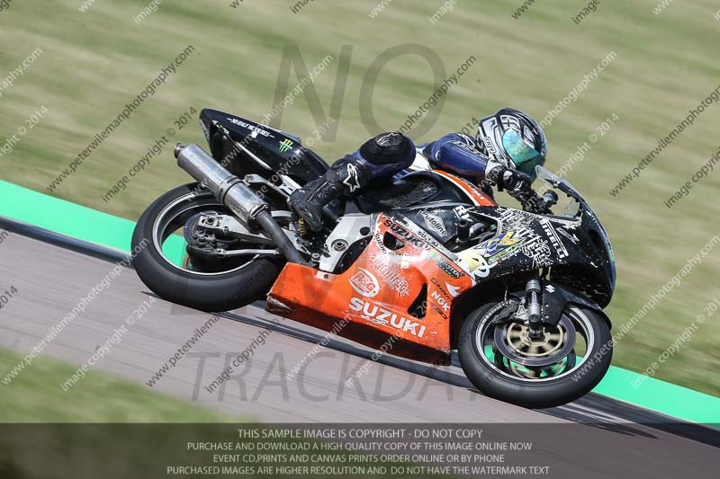 Rockingham no limits trackday;enduro digital images;event digital images;eventdigitalimages;no limits trackdays;peter wileman photography;racing digital images;rockingham raceway northamptonshire;rockingham trackday photographs;trackday digital images;trackday photos