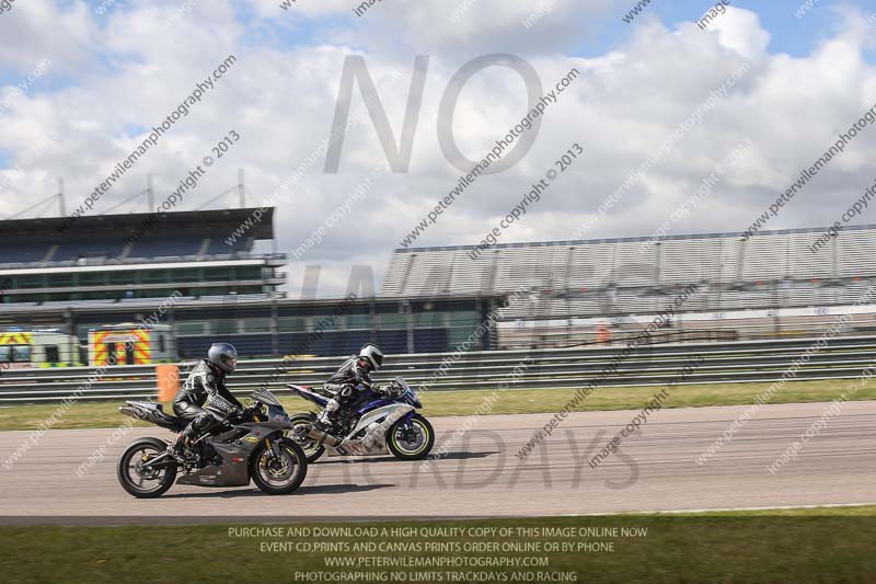 Rockingham no limits trackday;enduro digital images;event digital images;eventdigitalimages;no limits trackdays;peter wileman photography;racing digital images;rockingham raceway northamptonshire;rockingham trackday photographs;trackday digital images;trackday photos