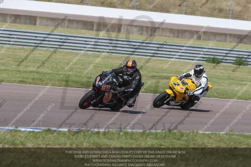 Rockingham no limits trackday;enduro digital images;event digital images;eventdigitalimages;no limits trackdays;peter wileman photography;racing digital images;rockingham raceway northamptonshire;rockingham trackday photographs;trackday digital images;trackday photos