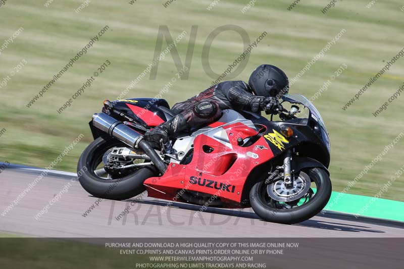 Rockingham no limits trackday;enduro digital images;event digital images;eventdigitalimages;no limits trackdays;peter wileman photography;racing digital images;rockingham raceway northamptonshire;rockingham trackday photographs;trackday digital images;trackday photos