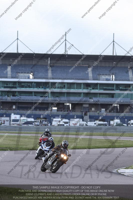 Rockingham no limits trackday;enduro digital images;event digital images;eventdigitalimages;no limits trackdays;peter wileman photography;racing digital images;rockingham raceway northamptonshire;rockingham trackday photographs;trackday digital images;trackday photos