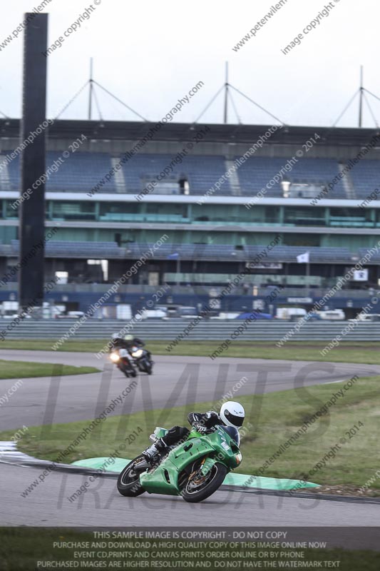 Rockingham no limits trackday;enduro digital images;event digital images;eventdigitalimages;no limits trackdays;peter wileman photography;racing digital images;rockingham raceway northamptonshire;rockingham trackday photographs;trackday digital images;trackday photos