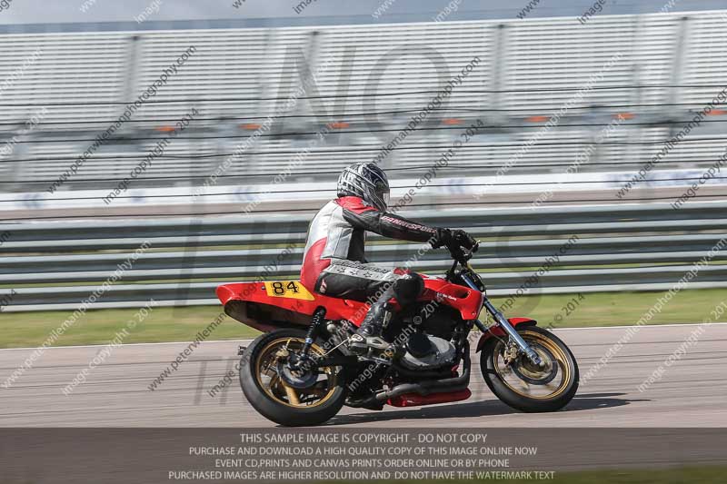 Rockingham no limits trackday;enduro digital images;event digital images;eventdigitalimages;no limits trackdays;peter wileman photography;racing digital images;rockingham raceway northamptonshire;rockingham trackday photographs;trackday digital images;trackday photos