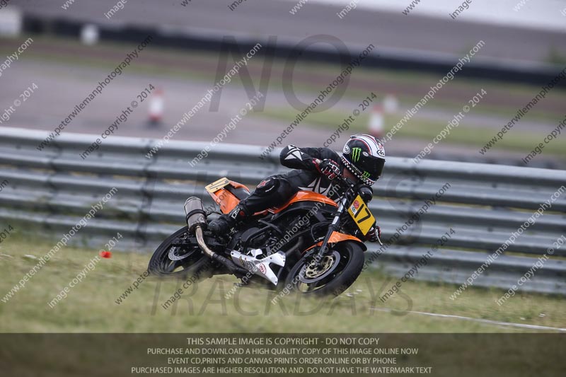 Rockingham no limits trackday;enduro digital images;event digital images;eventdigitalimages;no limits trackdays;peter wileman photography;racing digital images;rockingham raceway northamptonshire;rockingham trackday photographs;trackday digital images;trackday photos