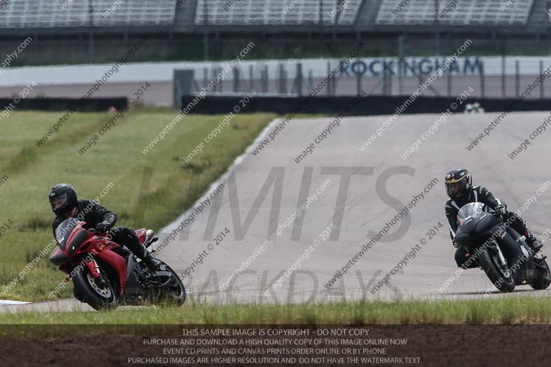 Rockingham no limits trackday;enduro digital images;event digital images;eventdigitalimages;no limits trackdays;peter wileman photography;racing digital images;rockingham raceway northamptonshire;rockingham trackday photographs;trackday digital images;trackday photos