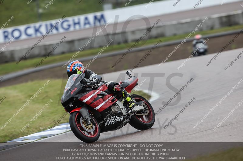 Rockingham no limits trackday;enduro digital images;event digital images;eventdigitalimages;no limits trackdays;peter wileman photography;racing digital images;rockingham raceway northamptonshire;rockingham trackday photographs;trackday digital images;trackday photos