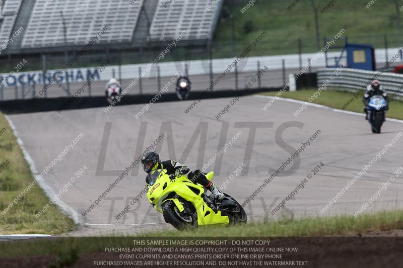 Rockingham no limits trackday;enduro digital images;event digital images;eventdigitalimages;no limits trackdays;peter wileman photography;racing digital images;rockingham raceway northamptonshire;rockingham trackday photographs;trackday digital images;trackday photos