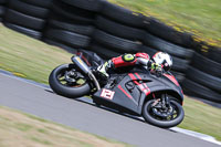 anglesey-no-limits-trackday;anglesey-photographs;anglesey-trackday-photographs;enduro-digital-images;event-digital-images;eventdigitalimages;no-limits-trackdays;peter-wileman-photography;racing-digital-images;trac-mon;trackday-digital-images;trackday-photos;ty-croes