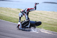 anglesey-no-limits-trackday;anglesey-photographs;anglesey-trackday-photographs;enduro-digital-images;event-digital-images;eventdigitalimages;no-limits-trackdays;peter-wileman-photography;racing-digital-images;trac-mon;trackday-digital-images;trackday-photos;ty-croes