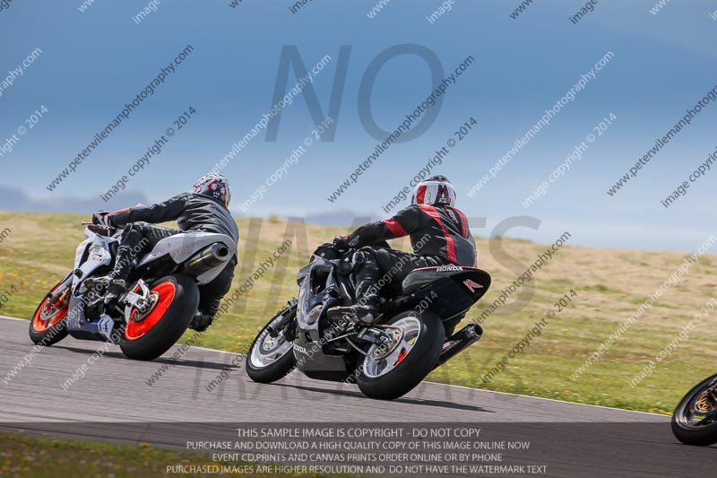 anglesey no limits trackday;anglesey photographs;anglesey trackday photographs;enduro digital images;event digital images;eventdigitalimages;no limits trackdays;peter wileman photography;racing digital images;trac mon;trackday digital images;trackday photos;ty croes