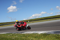 anglesey-no-limits-trackday;anglesey-photographs;anglesey-trackday-photographs;enduro-digital-images;event-digital-images;eventdigitalimages;no-limits-trackdays;peter-wileman-photography;racing-digital-images;trac-mon;trackday-digital-images;trackday-photos;ty-croes