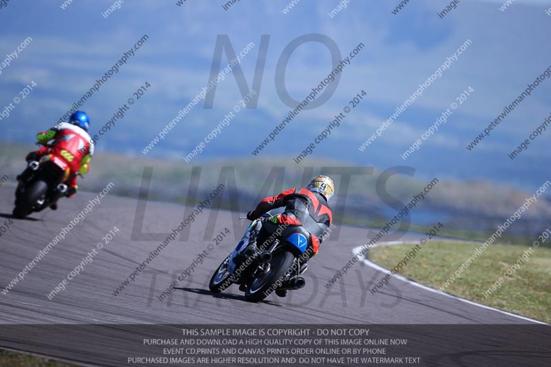 anglesey no limits trackday;anglesey photographs;anglesey trackday photographs;enduro digital images;event digital images;eventdigitalimages;no limits trackdays;peter wileman photography;racing digital images;trac mon;trackday digital images;trackday photos;ty croes