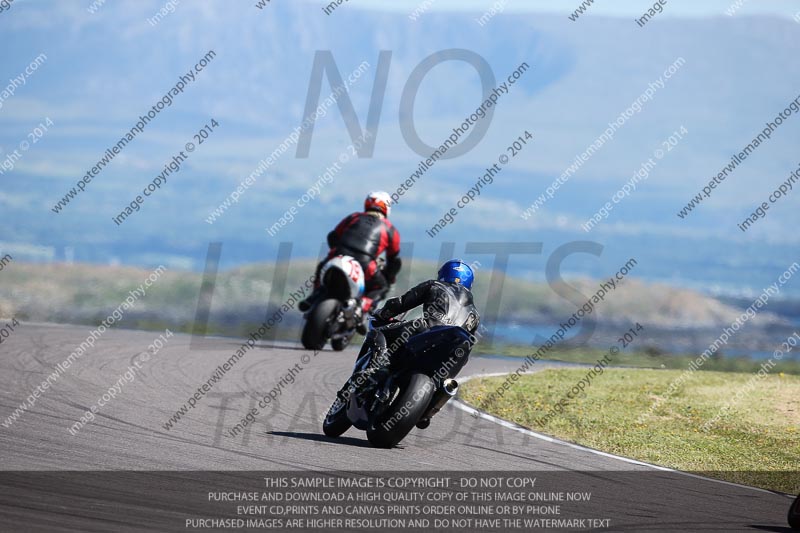 anglesey no limits trackday;anglesey photographs;anglesey trackday photographs;enduro digital images;event digital images;eventdigitalimages;no limits trackdays;peter wileman photography;racing digital images;trac mon;trackday digital images;trackday photos;ty croes