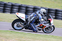 anglesey-no-limits-trackday;anglesey-photographs;anglesey-trackday-photographs;enduro-digital-images;event-digital-images;eventdigitalimages;no-limits-trackdays;peter-wileman-photography;racing-digital-images;trac-mon;trackday-digital-images;trackday-photos;ty-croes