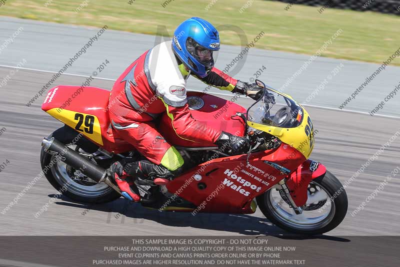 anglesey no limits trackday;anglesey photographs;anglesey trackday photographs;enduro digital images;event digital images;eventdigitalimages;no limits trackdays;peter wileman photography;racing digital images;trac mon;trackday digital images;trackday photos;ty croes