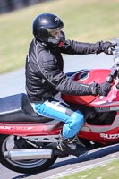 anglesey-no-limits-trackday;anglesey-photographs;anglesey-trackday-photographs;enduro-digital-images;event-digital-images;eventdigitalimages;no-limits-trackdays;peter-wileman-photography;racing-digital-images;trac-mon;trackday-digital-images;trackday-photos;ty-croes