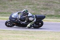 brands-hatch-photographs;brands-no-limits-trackday;cadwell-trackday-photographs;enduro-digital-images;event-digital-images;eventdigitalimages;no-limits-trackdays;peter-wileman-photography;racing-digital-images;trackday-digital-images;trackday-photos