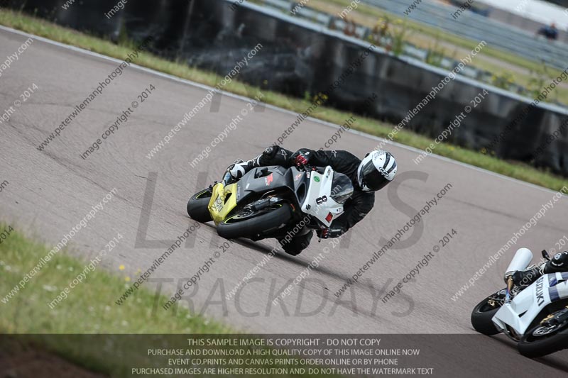 Rockingham no limits trackday;enduro digital images;event digital images;eventdigitalimages;no limits trackdays;peter wileman photography;racing digital images;rockingham raceway northamptonshire;rockingham trackday photographs;trackday digital images;trackday photos