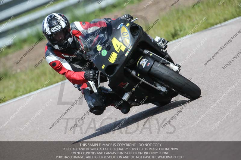 Rockingham no limits trackday;enduro digital images;event digital images;eventdigitalimages;no limits trackdays;peter wileman photography;racing digital images;rockingham raceway northamptonshire;rockingham trackday photographs;trackday digital images;trackday photos