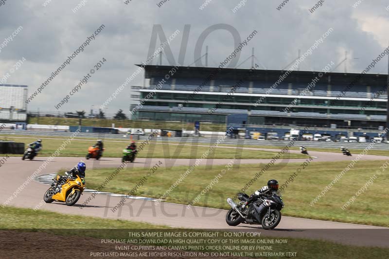 Rockingham no limits trackday;enduro digital images;event digital images;eventdigitalimages;no limits trackdays;peter wileman photography;racing digital images;rockingham raceway northamptonshire;rockingham trackday photographs;trackday digital images;trackday photos