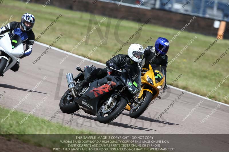 Rockingham no limits trackday;enduro digital images;event digital images;eventdigitalimages;no limits trackdays;peter wileman photography;racing digital images;rockingham raceway northamptonshire;rockingham trackday photographs;trackday digital images;trackday photos