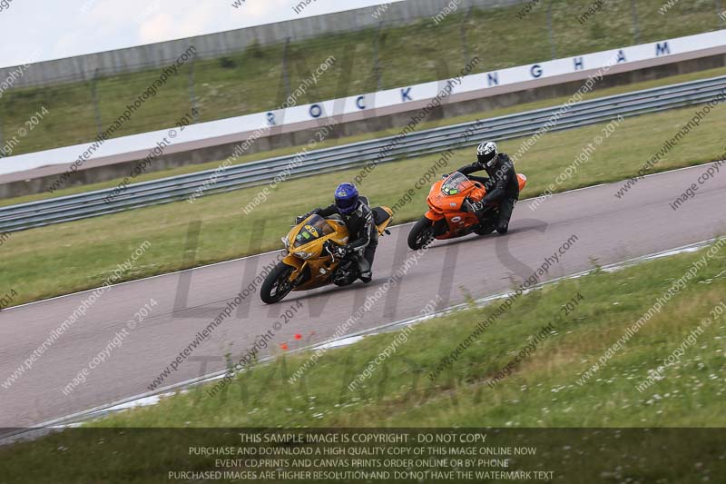 Rockingham no limits trackday;enduro digital images;event digital images;eventdigitalimages;no limits trackdays;peter wileman photography;racing digital images;rockingham raceway northamptonshire;rockingham trackday photographs;trackday digital images;trackday photos