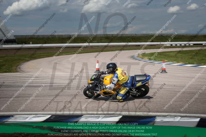 Rockingham no limits trackday;enduro digital images;event digital images;eventdigitalimages;no limits trackdays;peter wileman photography;racing digital images;rockingham raceway northamptonshire;rockingham trackday photographs;trackday digital images;trackday photos