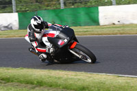 enduro-digital-images;event-digital-images;eventdigitalimages;mallory-park;mallory-park-photographs;mallory-park-trackday;mallory-park-trackday-photographs;no-limits-trackdays;peter-wileman-photography;racing-digital-images;trackday-digital-images;trackday-photos