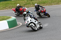 enduro-digital-images;event-digital-images;eventdigitalimages;mallory-park;mallory-park-photographs;mallory-park-trackday;mallory-park-trackday-photographs;no-limits-trackdays;peter-wileman-photography;racing-digital-images;trackday-digital-images;trackday-photos