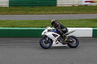 enduro-digital-images;event-digital-images;eventdigitalimages;mallory-park;mallory-park-photographs;mallory-park-trackday;mallory-park-trackday-photographs;no-limits-trackdays;peter-wileman-photography;racing-digital-images;trackday-digital-images;trackday-photos