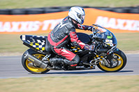 anglesey-no-limits-trackday;anglesey-photographs;anglesey-trackday-photographs;enduro-digital-images;event-digital-images;eventdigitalimages;no-limits-trackdays;peter-wileman-photography;racing-digital-images;trac-mon;trackday-digital-images;trackday-photos;ty-croes