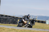 anglesey-no-limits-trackday;anglesey-photographs;anglesey-trackday-photographs;enduro-digital-images;event-digital-images;eventdigitalimages;no-limits-trackdays;peter-wileman-photography;racing-digital-images;trac-mon;trackday-digital-images;trackday-photos;ty-croes