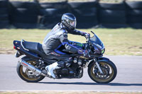 anglesey-no-limits-trackday;anglesey-photographs;anglesey-trackday-photographs;enduro-digital-images;event-digital-images;eventdigitalimages;no-limits-trackdays;peter-wileman-photography;racing-digital-images;trac-mon;trackday-digital-images;trackday-photos;ty-croes