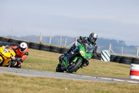 anglesey-no-limits-trackday;anglesey-photographs;anglesey-trackday-photographs;enduro-digital-images;event-digital-images;eventdigitalimages;no-limits-trackdays;peter-wileman-photography;racing-digital-images;trac-mon;trackday-digital-images;trackday-photos;ty-croes