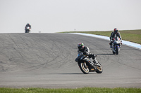 donington-no-limits-trackday;donington-park-photographs;donington-trackday-photographs;no-limits-trackdays;peter-wileman-photography;trackday-digital-images;trackday-photos