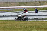 Rockingham-no-limits-trackday;enduro-digital-images;event-digital-images;eventdigitalimages;no-limits-trackdays;peter-wileman-photography;racing-digital-images;rockingham-raceway-northamptonshire;rockingham-trackday-photographs;trackday-digital-images;trackday-photos