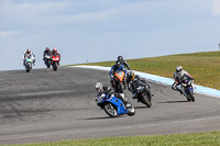 donington-no-limits-trackday;donington-park-photographs;donington-trackday-photographs;no-limits-trackdays;peter-wileman-photography;trackday-digital-images;trackday-photos