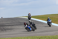 donington-no-limits-trackday;donington-park-photographs;donington-trackday-photographs;no-limits-trackdays;peter-wileman-photography;trackday-digital-images;trackday-photos