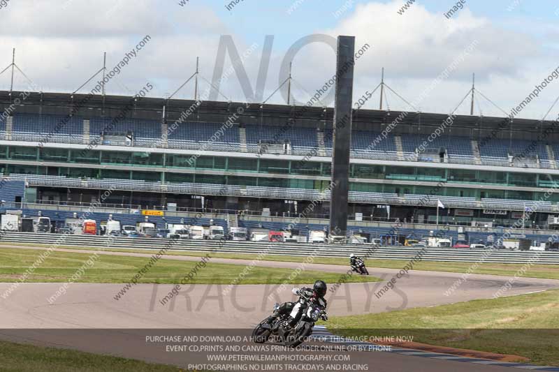 Rockingham no limits trackday;enduro digital images;event digital images;eventdigitalimages;no limits trackdays;peter wileman photography;racing digital images;rockingham raceway northamptonshire;rockingham trackday photographs;trackday digital images;trackday photos