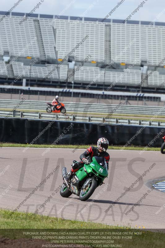 Rockingham no limits trackday;enduro digital images;event digital images;eventdigitalimages;no limits trackdays;peter wileman photography;racing digital images;rockingham raceway northamptonshire;rockingham trackday photographs;trackday digital images;trackday photos