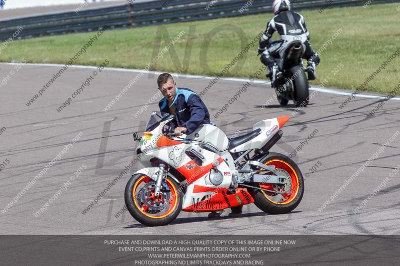 Rockingham no limits trackday;enduro digital images;event digital images;eventdigitalimages;no limits trackdays;peter wileman photography;racing digital images;rockingham raceway northamptonshire;rockingham trackday photographs;trackday digital images;trackday photos