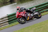 enduro-digital-images;event-digital-images;eventdigitalimages;mallory-park;mallory-park-photographs;mallory-park-trackday;mallory-park-trackday-photographs;no-limits-trackdays;peter-wileman-photography;racing-digital-images;trackday-digital-images;trackday-photos