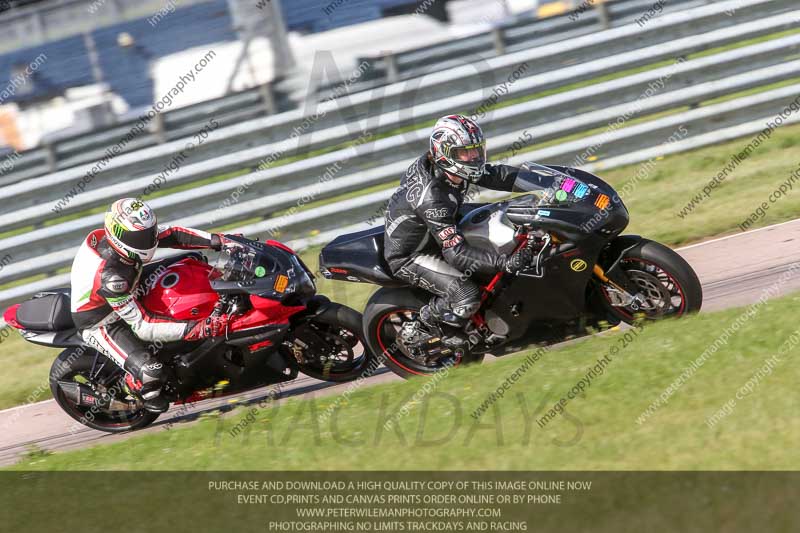 Rockingham no limits trackday;enduro digital images;event digital images;eventdigitalimages;no limits trackdays;peter wileman photography;racing digital images;rockingham raceway northamptonshire;rockingham trackday photographs;trackday digital images;trackday photos