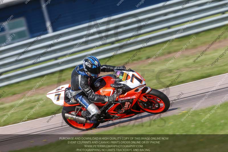 Rockingham no limits trackday;enduro digital images;event digital images;eventdigitalimages;no limits trackdays;peter wileman photography;racing digital images;rockingham raceway northamptonshire;rockingham trackday photographs;trackday digital images;trackday photos