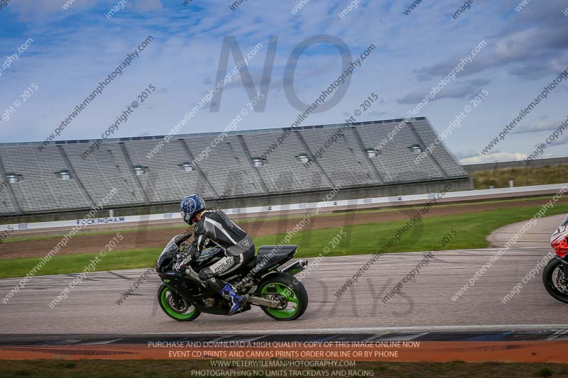 Rockingham no limits trackday;enduro digital images;event digital images;eventdigitalimages;no limits trackdays;peter wileman photography;racing digital images;rockingham raceway northamptonshire;rockingham trackday photographs;trackday digital images;trackday photos