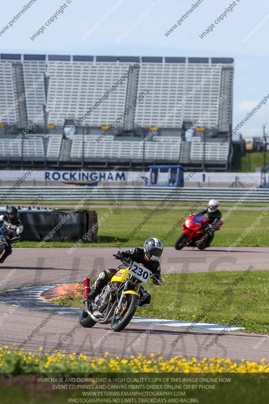 Rockingham no limits trackday;enduro digital images;event digital images;eventdigitalimages;no limits trackdays;peter wileman photography;racing digital images;rockingham raceway northamptonshire;rockingham trackday photographs;trackday digital images;trackday photos