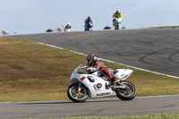 donington-no-limits-trackday;donington-park-photographs;donington-trackday-photographs;no-limits-trackdays;peter-wileman-photography;trackday-digital-images;trackday-photos